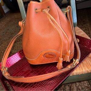 DOONEY & BOURKE VINTAGE brown tan leather pebbled shoulder bucket bag